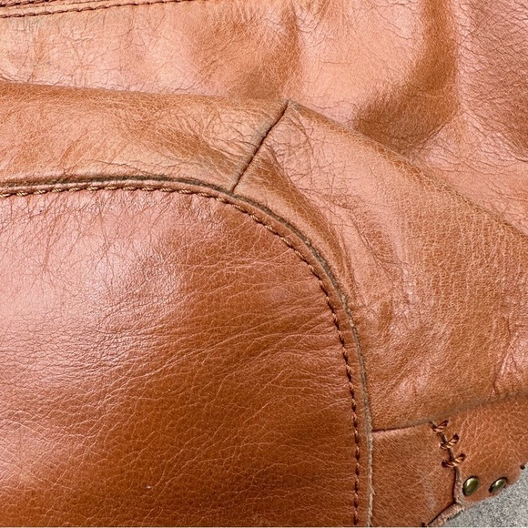 The Sak Indio Buttery Soft Leather Hobo Shoulder Bag - Picture 8 of 10